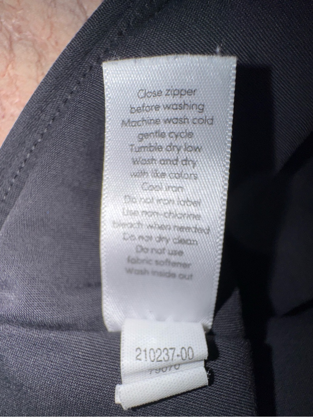 Athleta Stellar Crop Pants Black Pull On Travel Career Pants Size M EUC - Picture 11 of 12